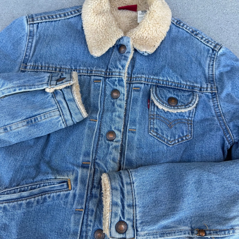 Levi's Kids Denim Sherpa Lined Trucker Jacket Medium Wash‎ Blue Junior Small